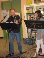 ... ils aimaient la musique, le chant, la danse... 